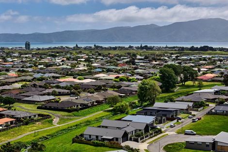 Photo of property in 41 Hudson Place, Paraparaumu, 5032