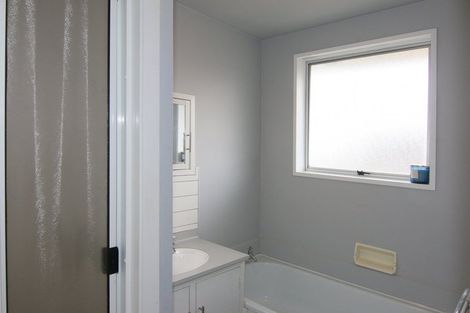 Photo of property in 29 Cutts Road, Russley, Christchurch, 8042