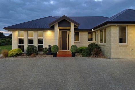 Photo of property in 15 Carex Grove, Foxton Beach, Foxton, 4815