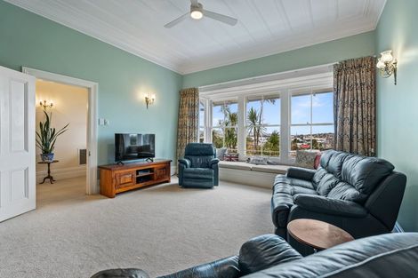 Photo of property in 28 Fifth Avenue, Avenues, Whangarei, 0110