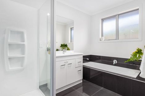 Photo of property in 3 Paioke Street, Waikanae, 5036