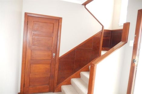 Photo of property in 40 Fulford Street, New Plymouth, 4310