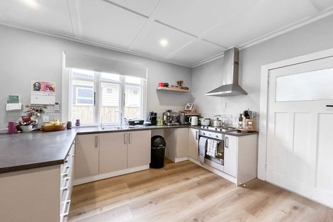 Photo of property in 24 Hakeke Street, Whanganui East, Whanganui, 4500