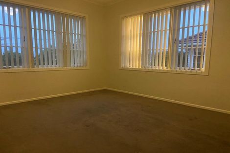 Photo of property in 11 Strid Road, Te Atatu South, Auckland, 0610