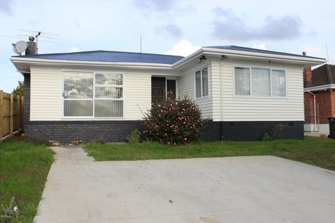 Photo of property in 20 Landon Avenue, Mangere East, Auckland, 2024