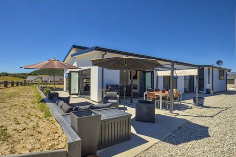 Photo of property in 81 Infinity Drive, Wanaka, 9305