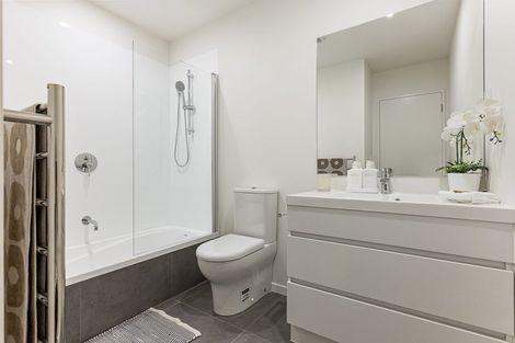 Photo of property in 18 Ara Mara Hua, Henderson, Auckland, 0612
