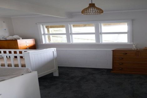 Photo of property in 1/27 Huka Road, Birkenhead, Auckland, 0626