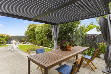 Photo of property in 63 Weraroa Road, Levin, 5510