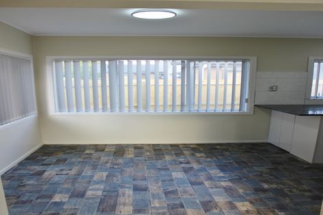 Photo of property in 20 Landon Avenue, Mangere East, Auckland, 2024