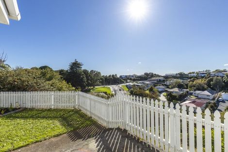 Photo of property in 8 Lynmouth Heights, Lynmouth, New Plymouth, 4310