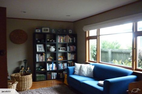 Photo of property in 31 Dunedin Street, Redwood, Christchurch, 8051