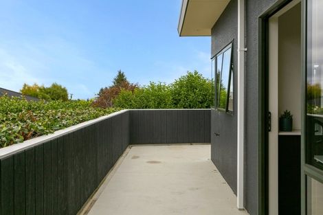 Photo of property in 73 Harvey Street, Waipahihi, Taupo, 3330