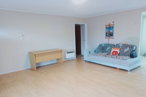 Photo of property in 26 Sandgate Avenue, Botany Downs, Auckland, 2010