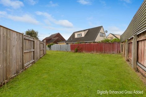 Photo of property in 12a Innes Place, Roslyn, Palmerston North, 4414