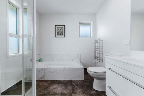 Photo of property in 82 Parekaawa Drive, Motuoapa, Turangi, 3382