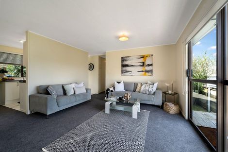 Photo of property in 1/14 Moxham Grove, Massey, Auckland, 0614