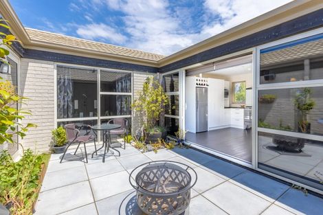 Photo of property in 83 Rannoch Drive, Broomfield, Christchurch, 8042