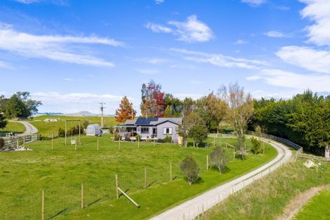 Photo of property in 54 Byrne Road, Takapau, 4287