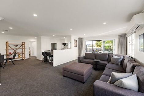 Photo of property in 18 Amanda Avenue, Dinsdale, Hamilton, 3204