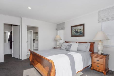 Photo of property in 2 Kakapo Place, Pyes Pa, Tauranga, 3112