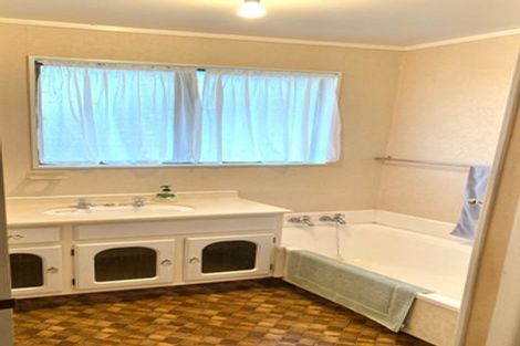 Photo of property in 50 Cortina Avenue, Johnsonville, Wellington, 6037