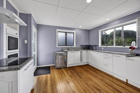Photo of property in 2 Denby Road, Hawera, 4610