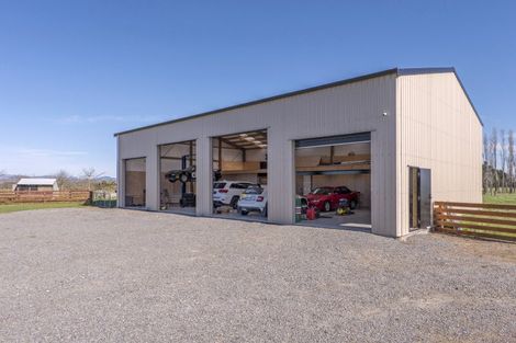 Photo of property in 585 Coutts Island Road, Coutts Island, Christchurch, 7670