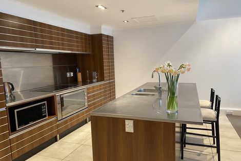 Photo of property in Augusta Apartments, 10/254 Willis Street, Te Aro, Wellington, 6011