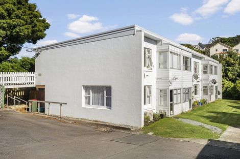 Photo of property in 18u3 Agra Crescent, Khandallah, Wellington, 6035