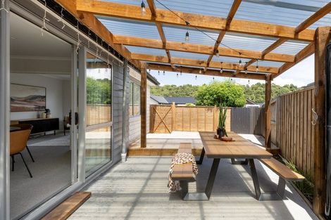 Photo of property in 106 Whakaturou Crescent, Pyes Pa, Tauranga, 3112