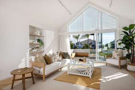 Photo of property in 12 Willow Lane, Acacia Bay, 3385