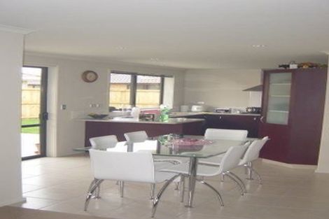 Photo of property in 33 Parkside Drive, Huntington, Hamilton, 3210