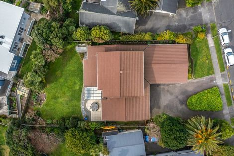 Photo of property in 8 Observatory Close, Whitby, Porirua, 5024
