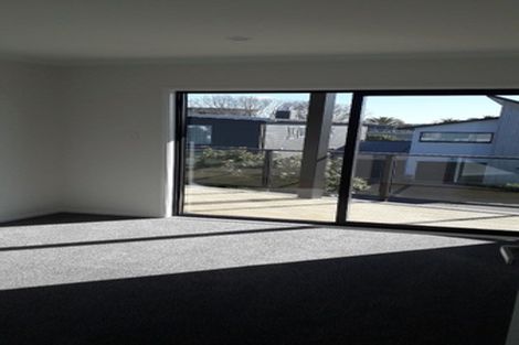 Photo of property in 2 Liquidambar Drive, Hobsonville, Auckland, 0616
