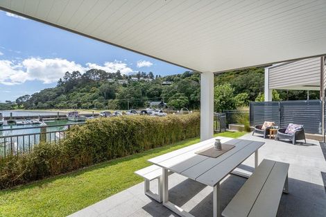 Photo of property in 15/6u The Marina, Tairua, 3508