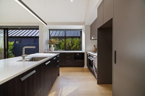 Photo of property in 12 Fife Court, Jacks Point, Queenstown, 9371