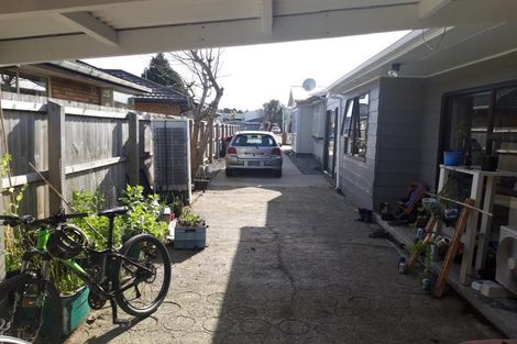 Photo of property in 69 Peverel Street, Riccarton, Christchurch, 8041