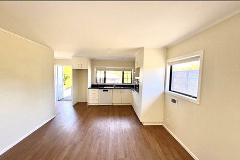 Photo of property in 38 Garth Road, Levin, 5571