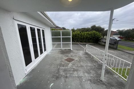 Photo of property in 46 Miro Street, New Lynn, Auckland, 0600