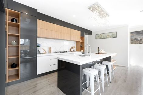 Photo of property in 96 Ksenia Drive, Flat Bush, Auckland, 2019