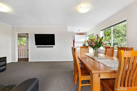 Photo of property in 4b Sarah Way, Crofton Downs, Wellington, 6035