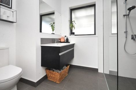 Photo of property in 2a Koromiko Place, Waiuku, 2123