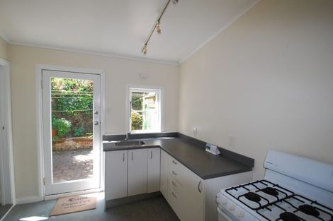 Photo of property in 14 Reuben Avenue, Brooklyn, Wellington, 6021