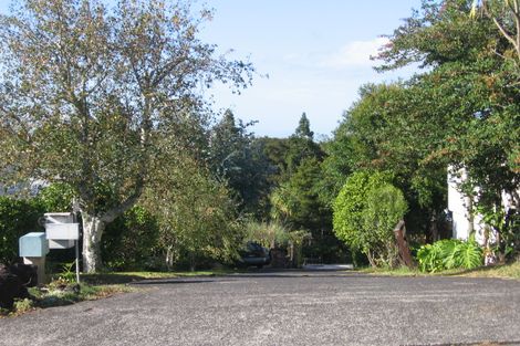 Photo of property in 20 Raymond Terrace, Northcote, Auckland, 0627