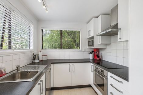 Photo of property in 29a Pisces Road, Glen Eden, Auckland, 0602