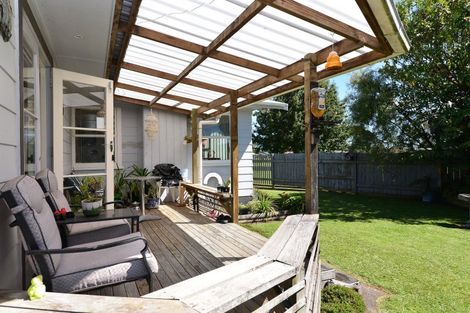 Photo of property in 28 Rosalind Street, Deanwell, Hamilton, 3206