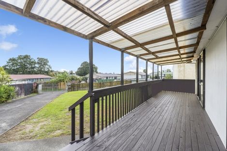 Photo of property in 11 Starforth Place, Henderson, Auckland, 0612
