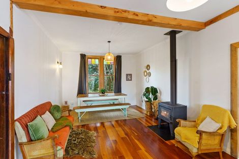 Photo of property in 33 Tasman Road, Otaki Beach, Otaki, 5512