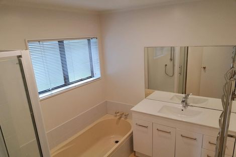 Photo of property in 41 Lyndhurst Road, Te Atatu South, Auckland, 0610